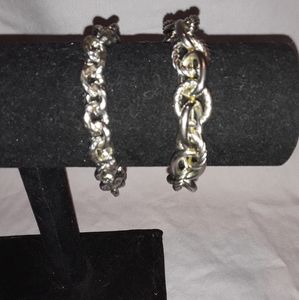 Set of 2 Bracelets